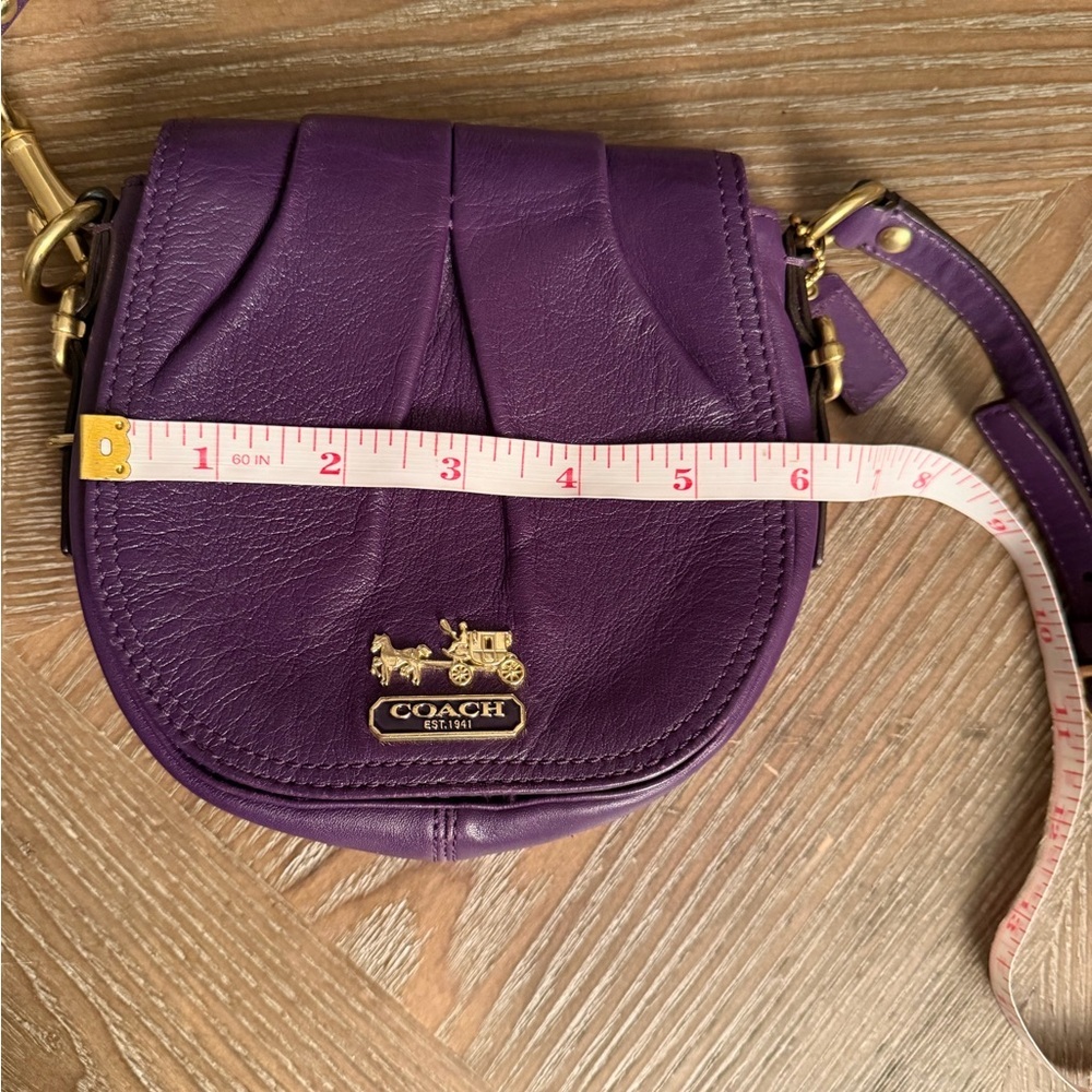 Rear Coach Purple Leather Crossbody Bag - Picture 3 of 10
